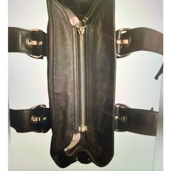 Vintage Coach Black Leather Soho Buckle Tote Y2K Era Silver Hardware - Picture 5 of 7